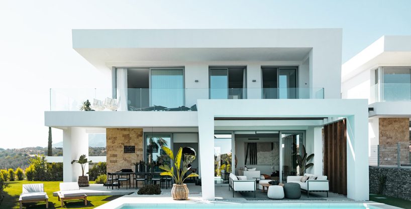 An executive and luxurious spacious newly built 4bedrm bungalow on 450sqm